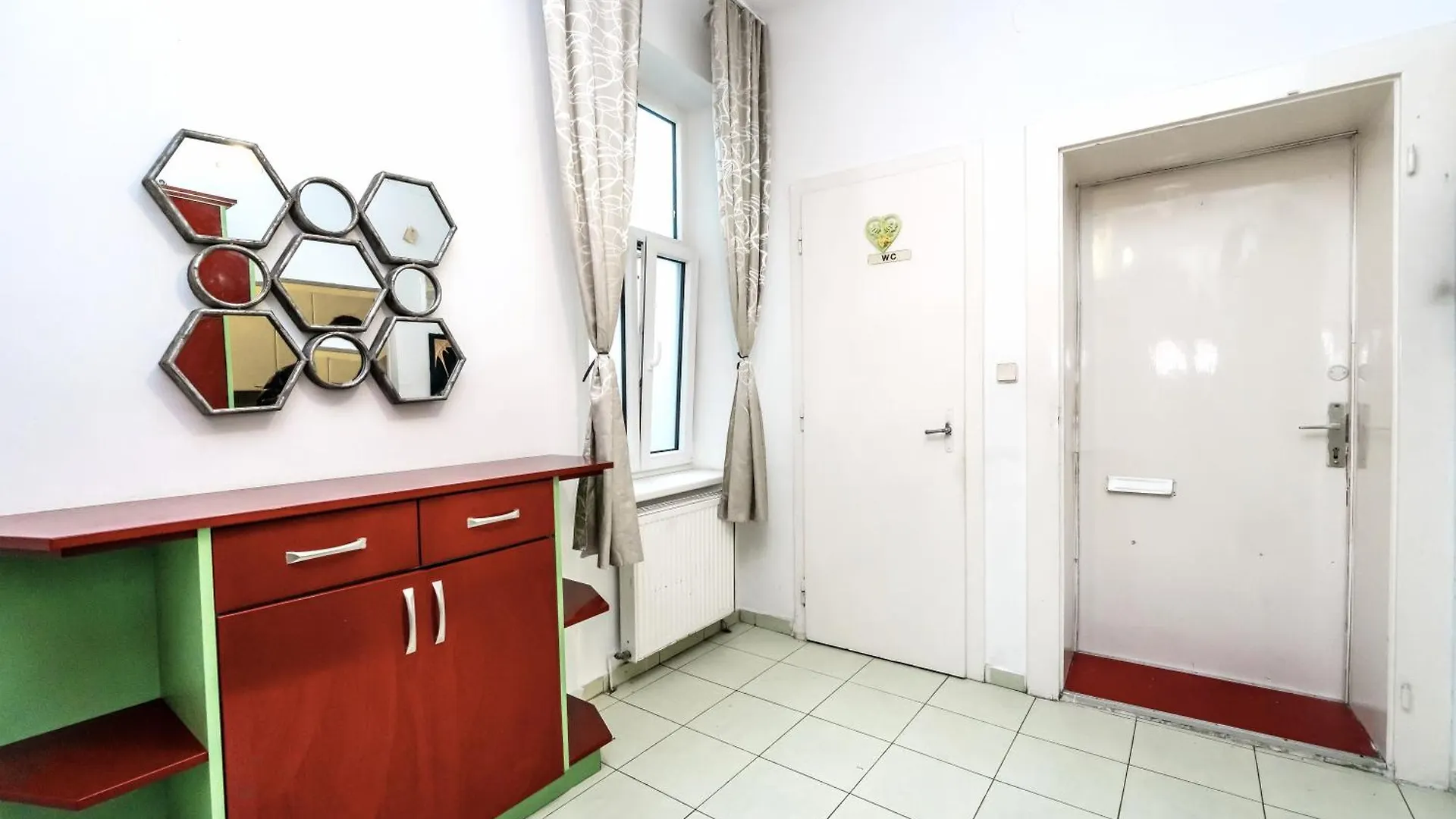 Aparthotel Family Room - 7 Minutes To Schoenbrunn Palace Vídeň Rakousko