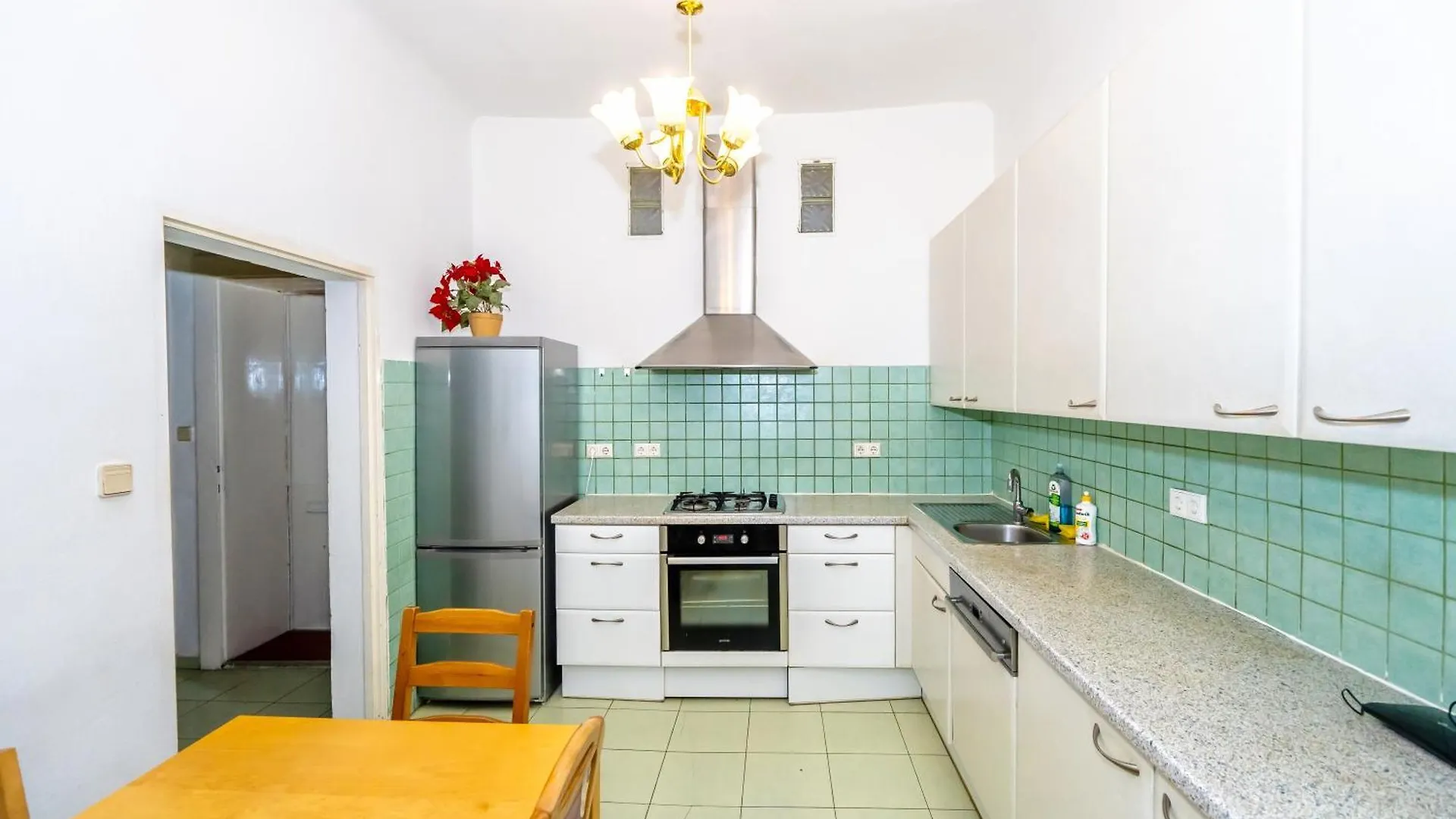 Aparthotel Family Room - 7 Minutes To Schoenbrunn Palace Vienna